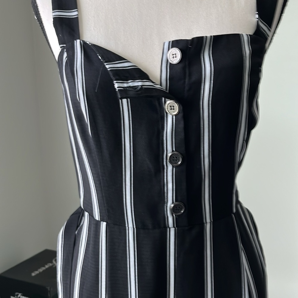 Candie’s Black and White Striped Jumpsuit 🌟 - Picture 5 of 10